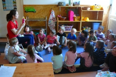 Folyadek_foglalkozas_Napsugar_ovi_20150519